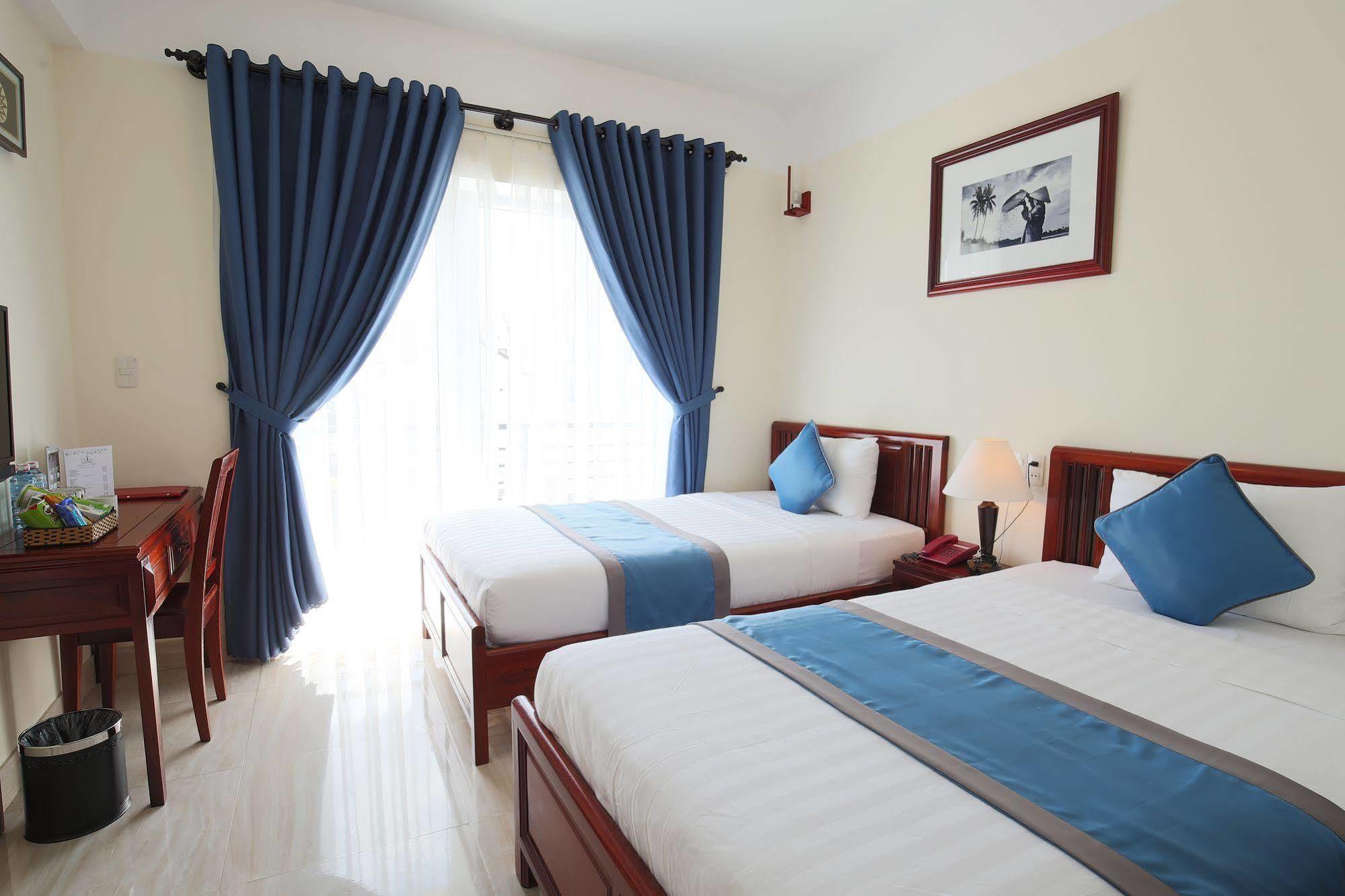 Prince Hotel Hoi An Exterior photo
